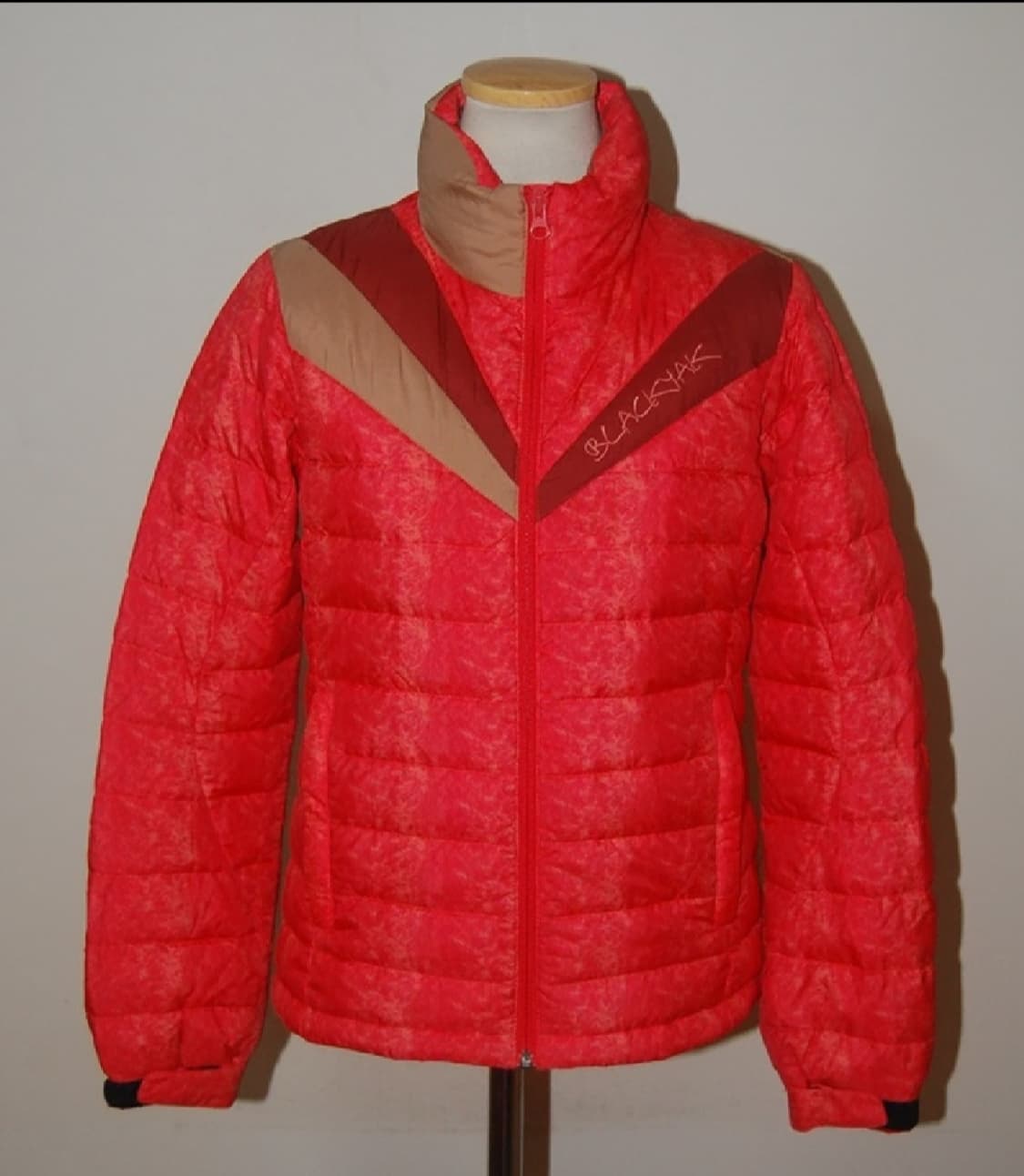 블랙야크 구스패딩 상품이미지1