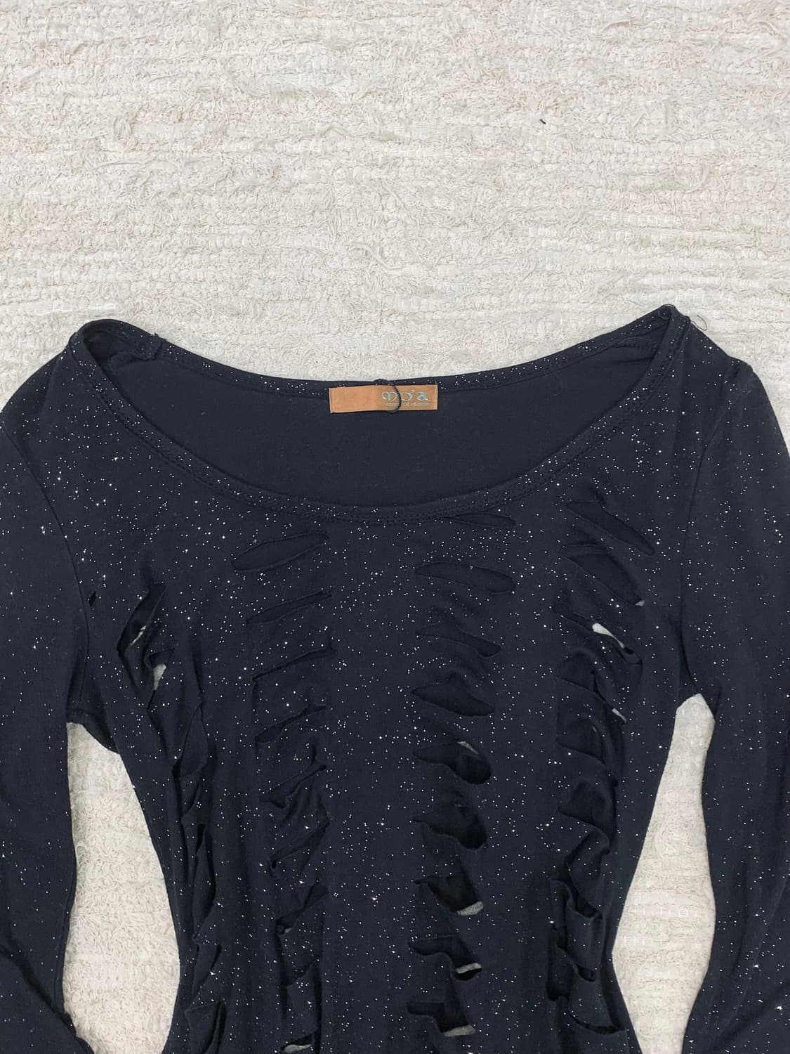 Glitter Distressed Punk Tee 상품이미지2