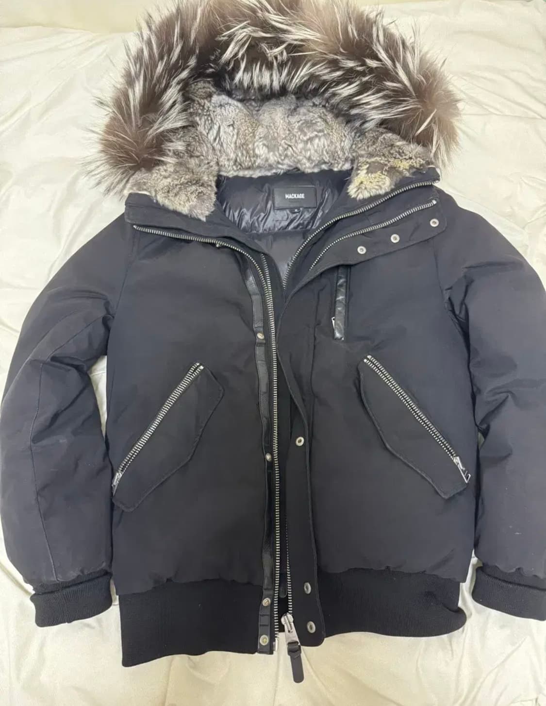 [정품/38] 맥케이지 딕슨 실버퍼 상품이미지1