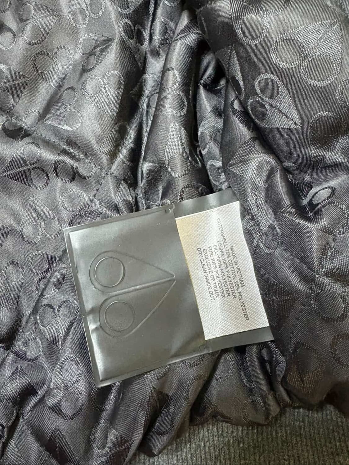 무스너클 버니스웨터 상품이미지6