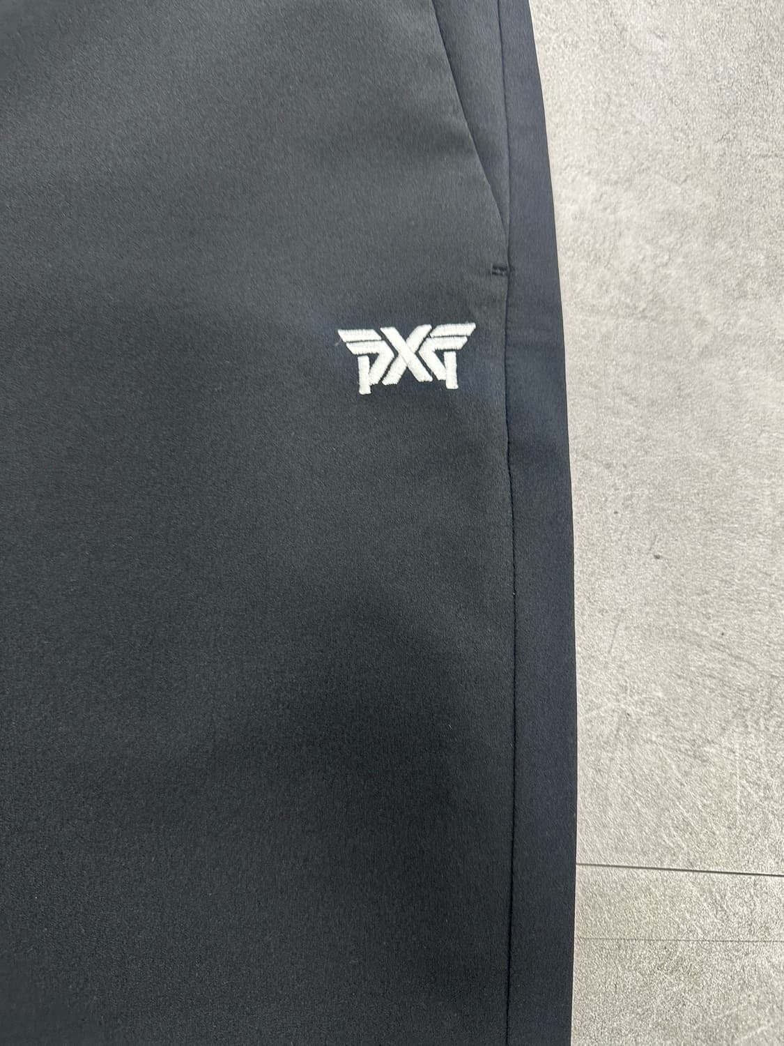 PXG 매장 정품 남성 골프 반바지 블랙 2XL사이즈 급처 거의새것 상품이미지3