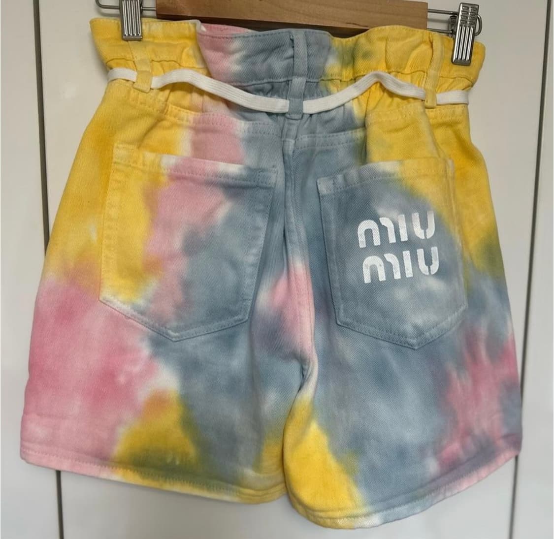 미우미우 숏팬츠 반바지 정품 상품이미지3