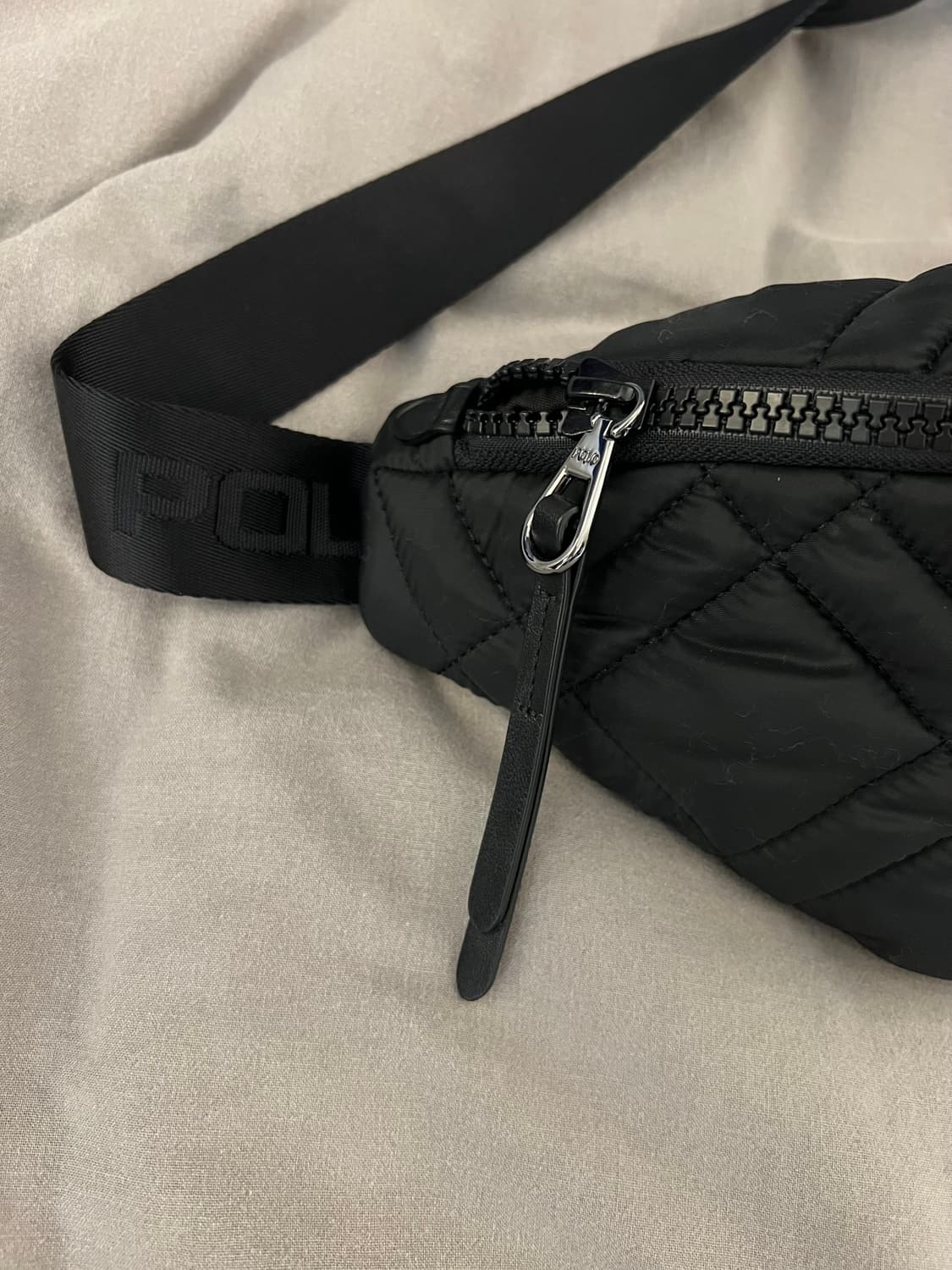 폴로 스포츠 크로스백 웨이스트백 벨트백 퀄팅 검정 상품이미지7