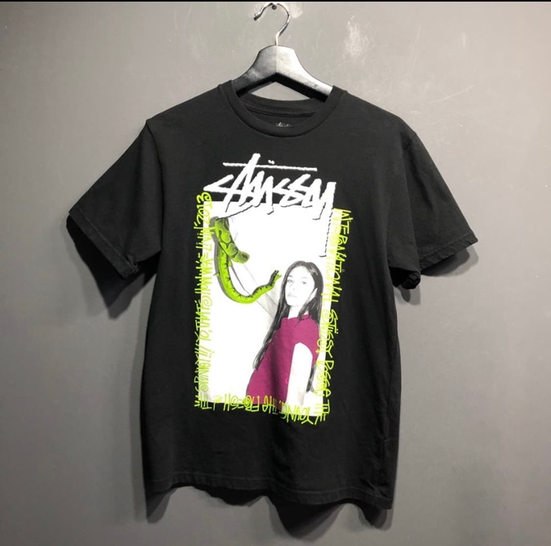 스투시 펑키 로고 반팔티 상품이미지1