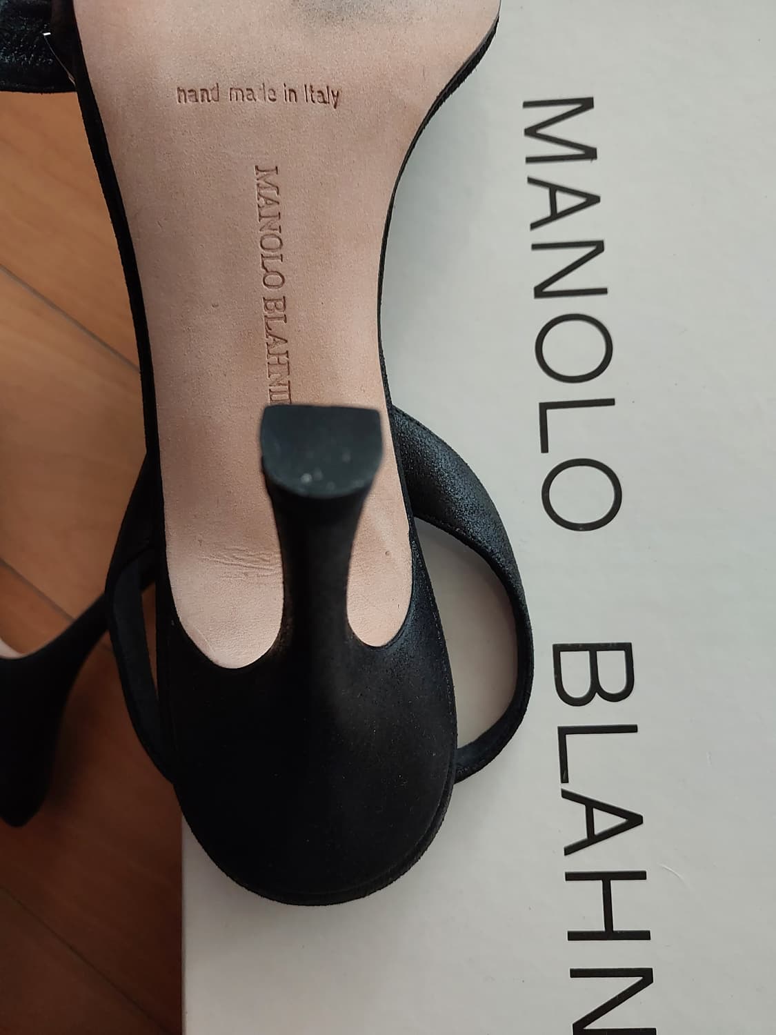 마놀로 블라닉 샌들 상품이미지4