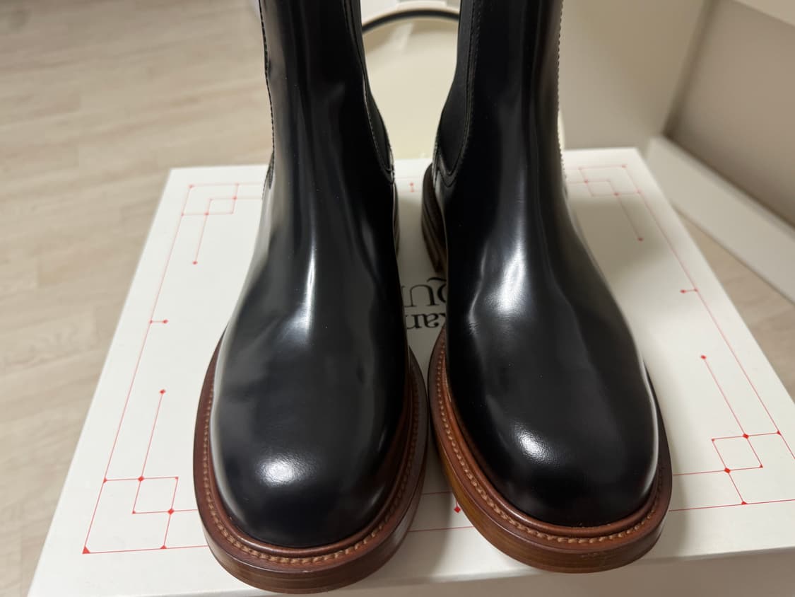 알렉산더맥퀸 첼시부츠 42(270)사이즈 판매 상품이미지1