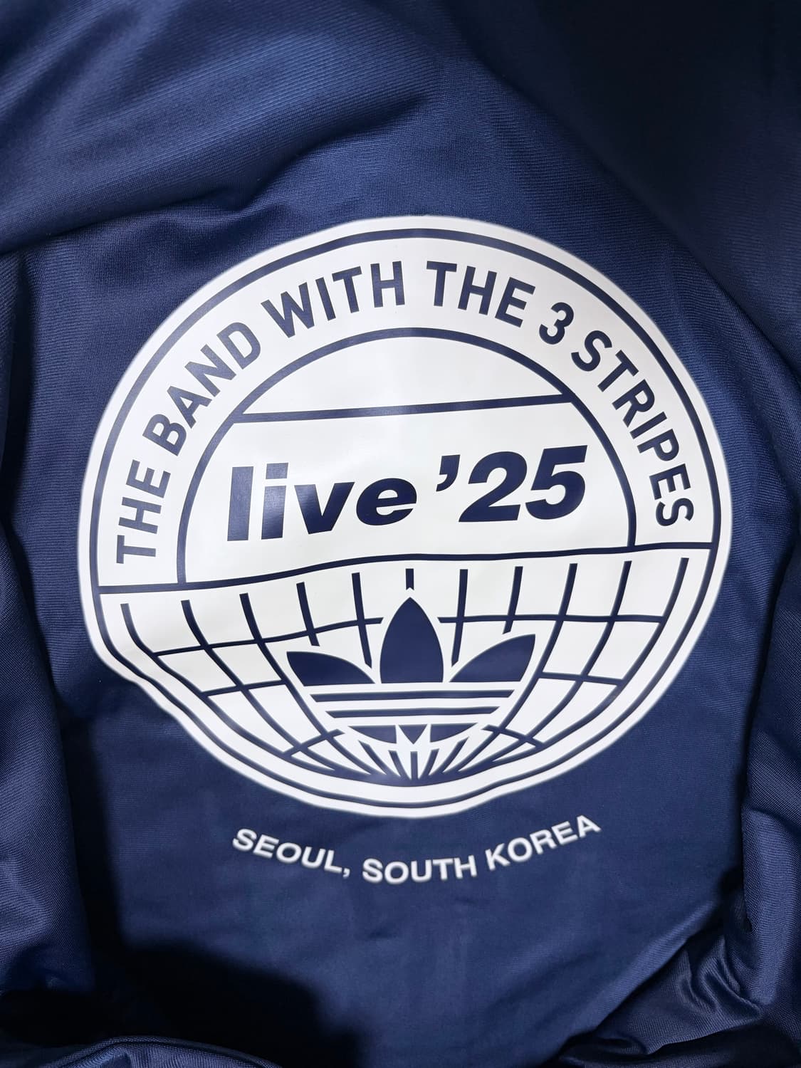 오아시스 아디다스 서울 트랙탑 m사이즈 판매합니다 상품이미지1