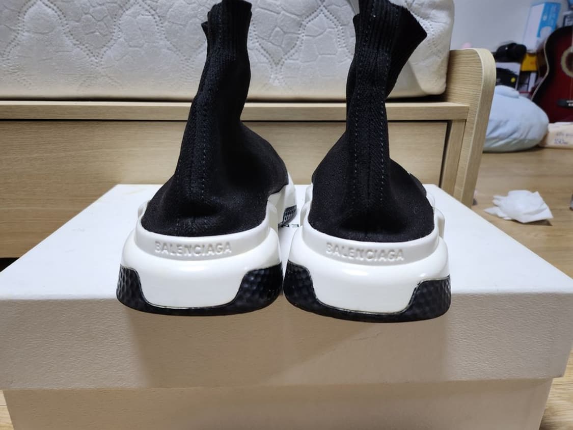 발렌시아가 스피드러너 (260-265mm) 상품이미지2