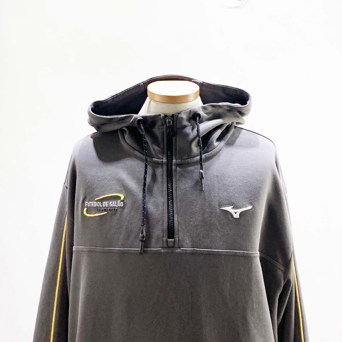 미즈노 2020 남성캐주얼후드티 100 상품이미지2