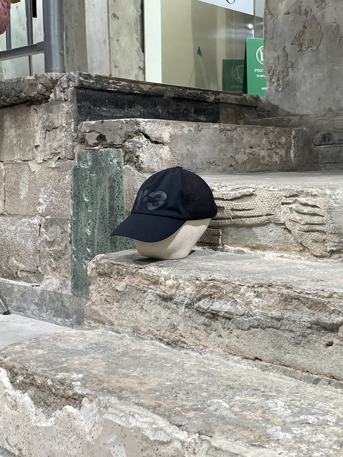 와이쓰리 블랙 로고 메쉬 볼캡 상품이미지1