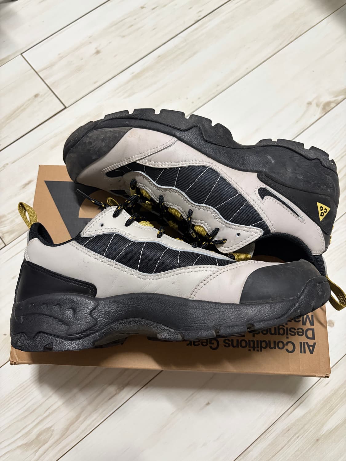 [280] 나이키 ACG 에어 마다 블랙 앤 셀러리 라이트 본 상품이미지6