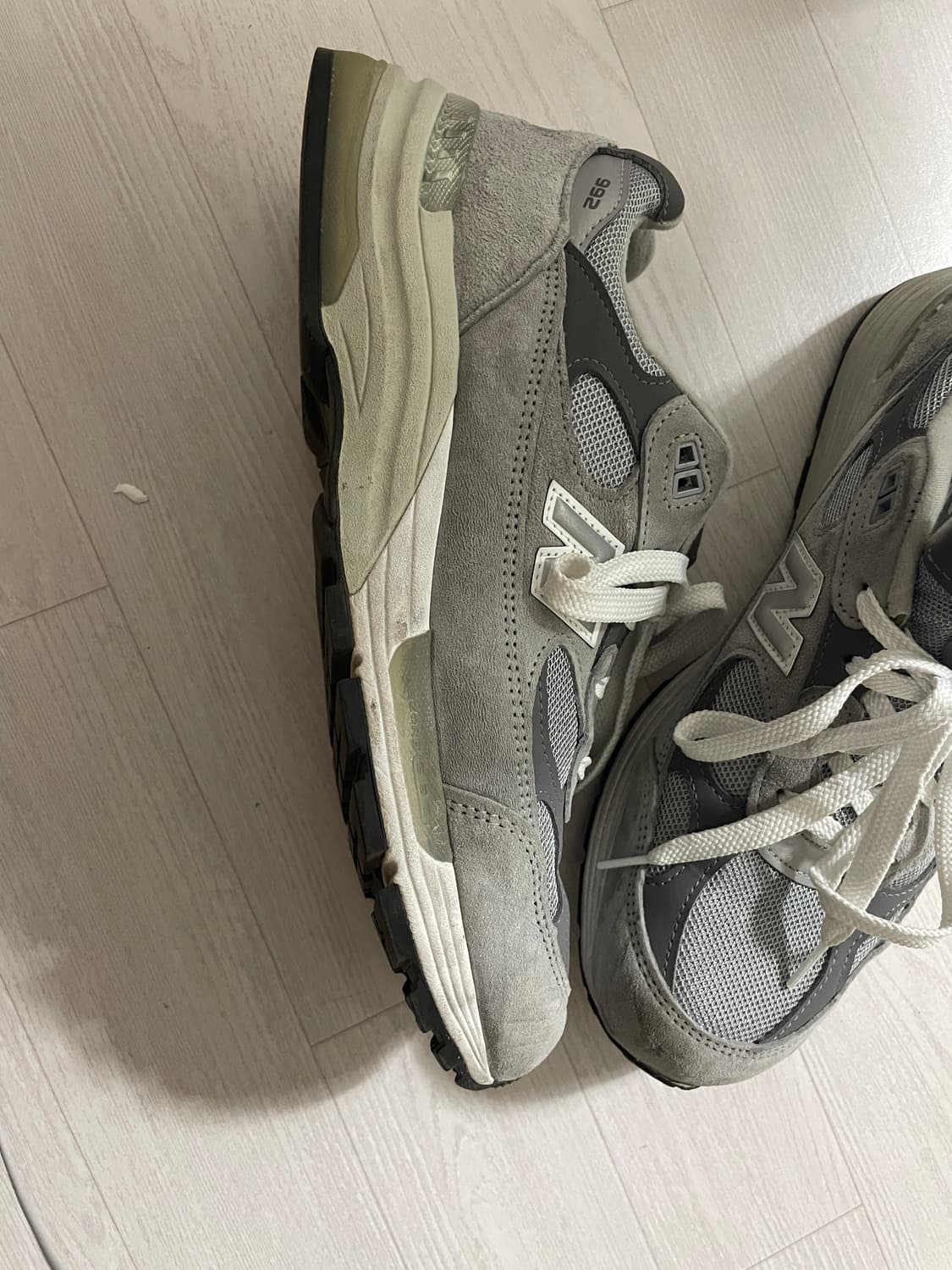뉴발란스 992 상품이미지2