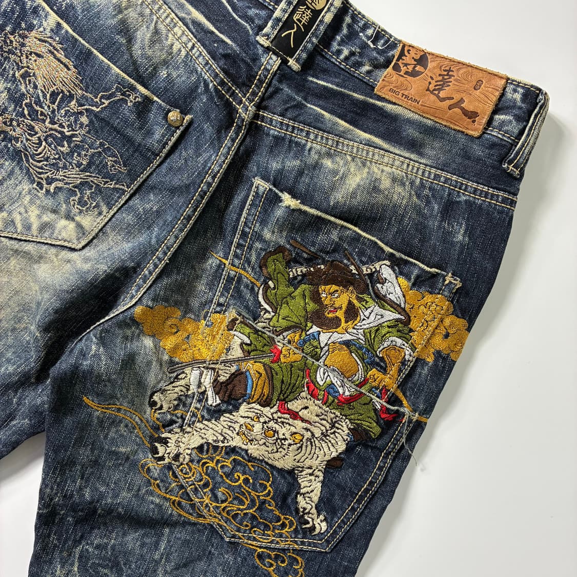 Big train  빅트레인 재패니즈 자수 데님 팬츠  상품이미지5