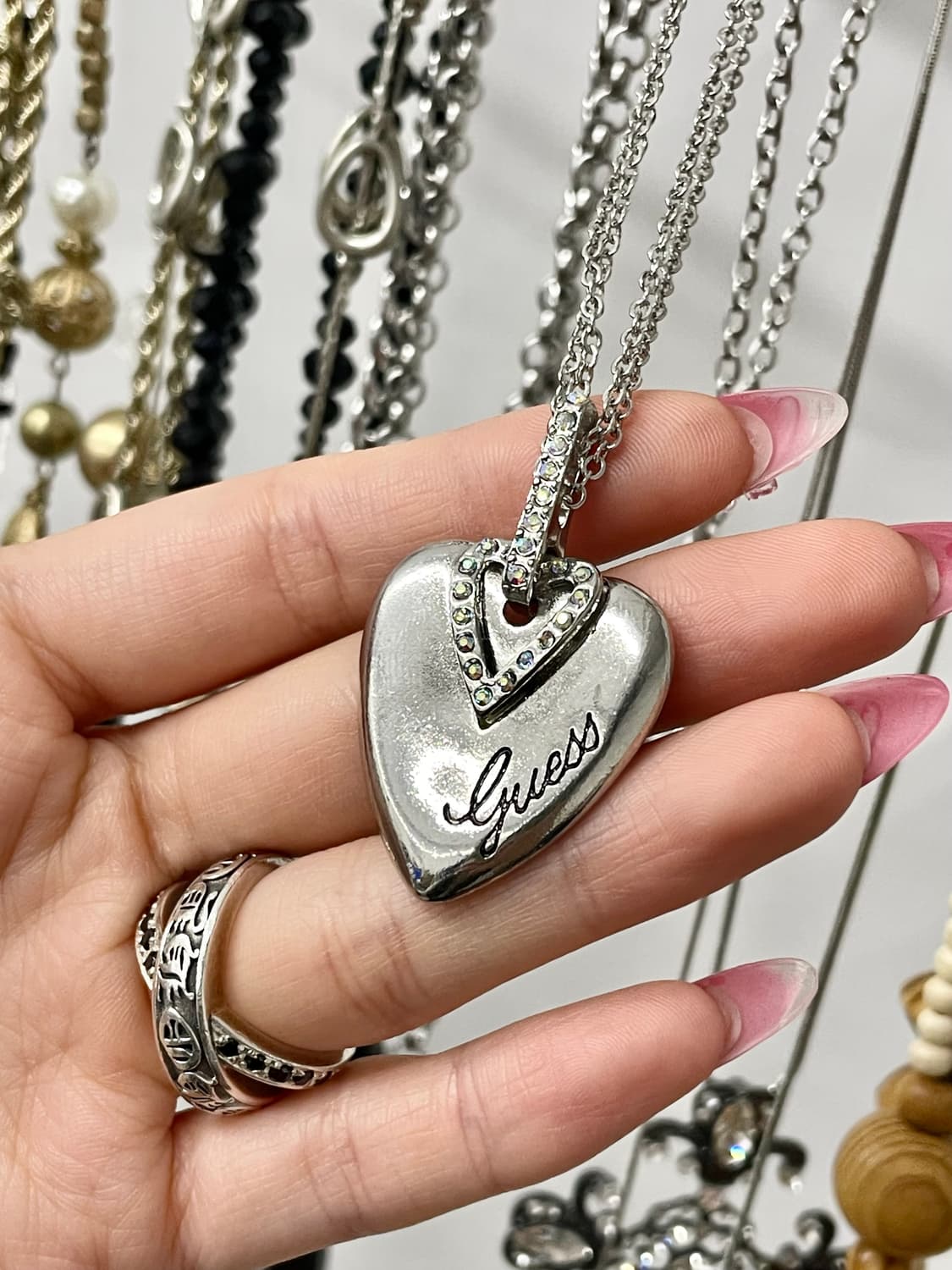 게스 하트 큐빅 네크리스 상품이미지2