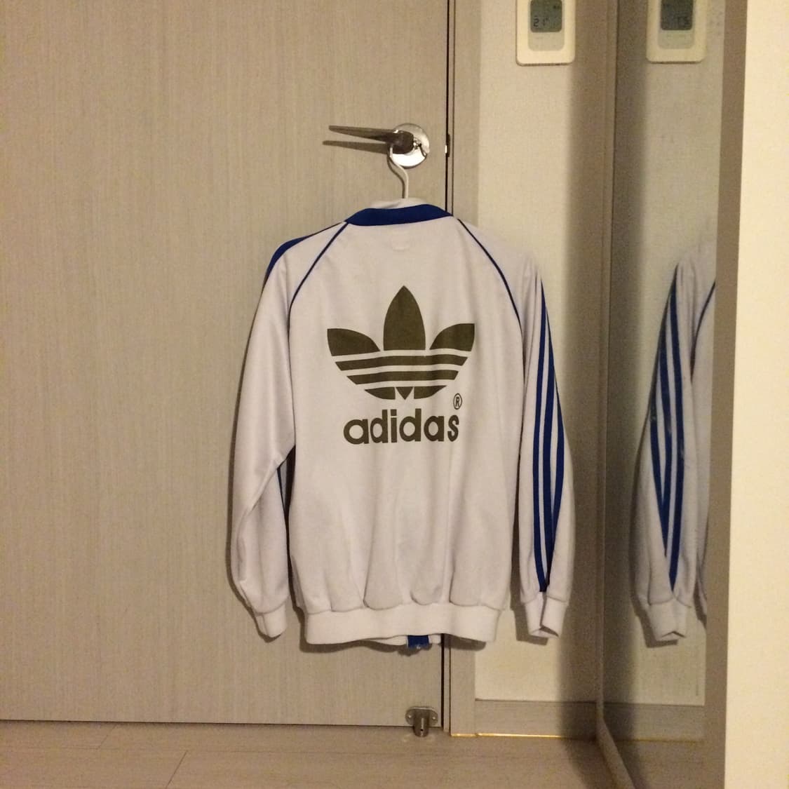 아디다스 90s 흰파 져지 집업 상품이미지2