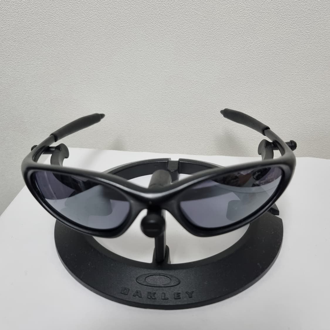 오클리 미뉴트 1.0 매트블랙 상품이미지1