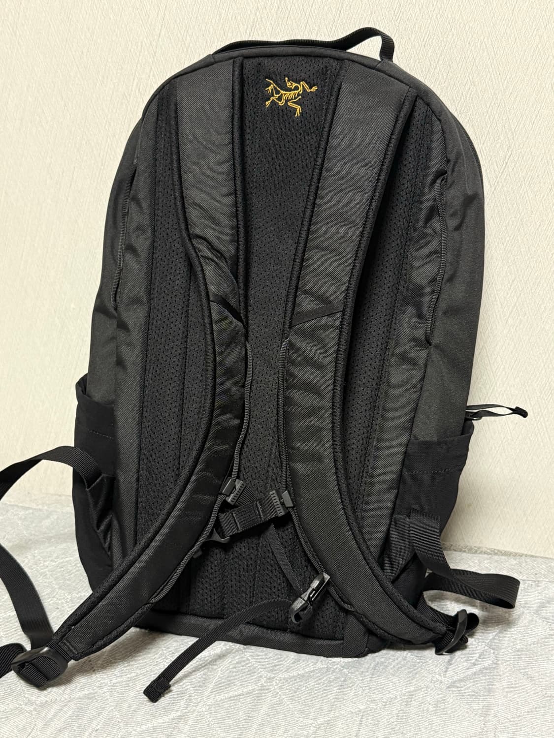 아크테릭스 맨티스 16 블랙 상품이미지2