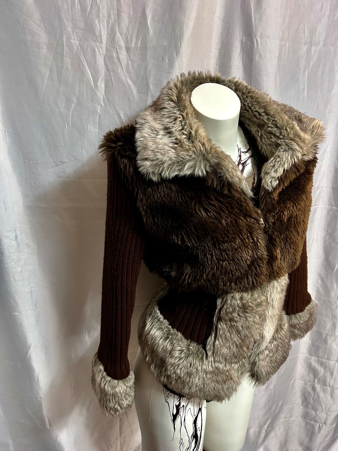 Abercrombie 00’s faux fur knit zip-up 상품이미지5