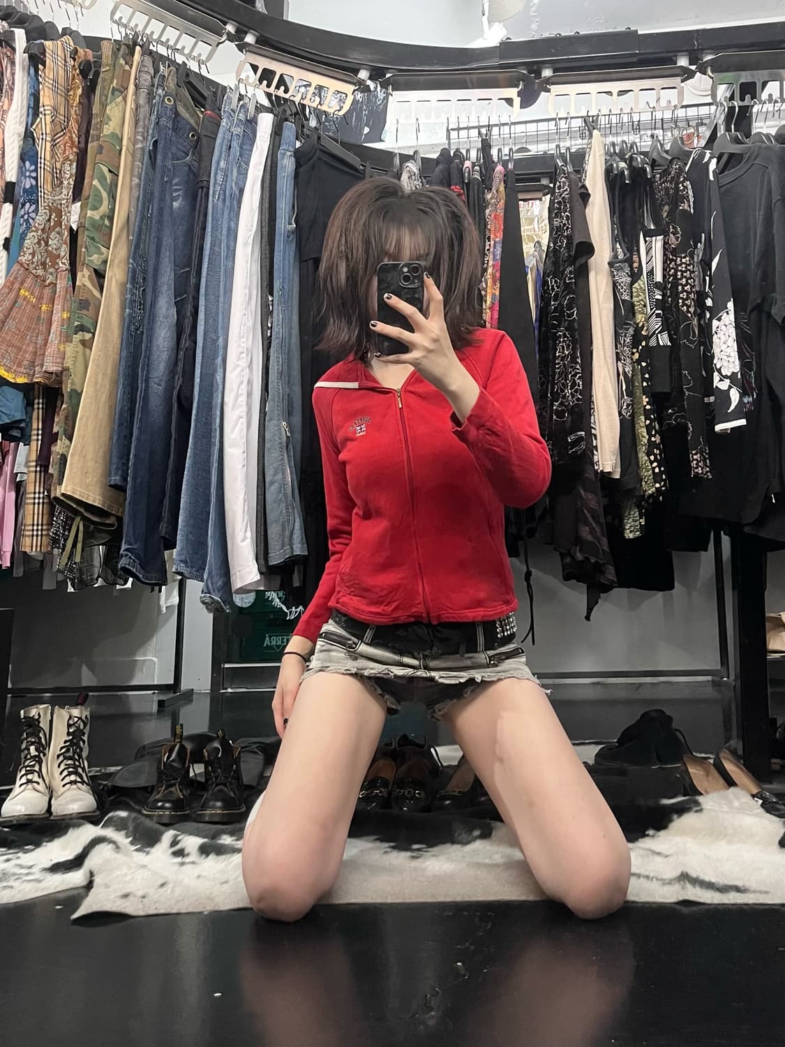 버버리 크롭 자수 후드집업 상품이미지1