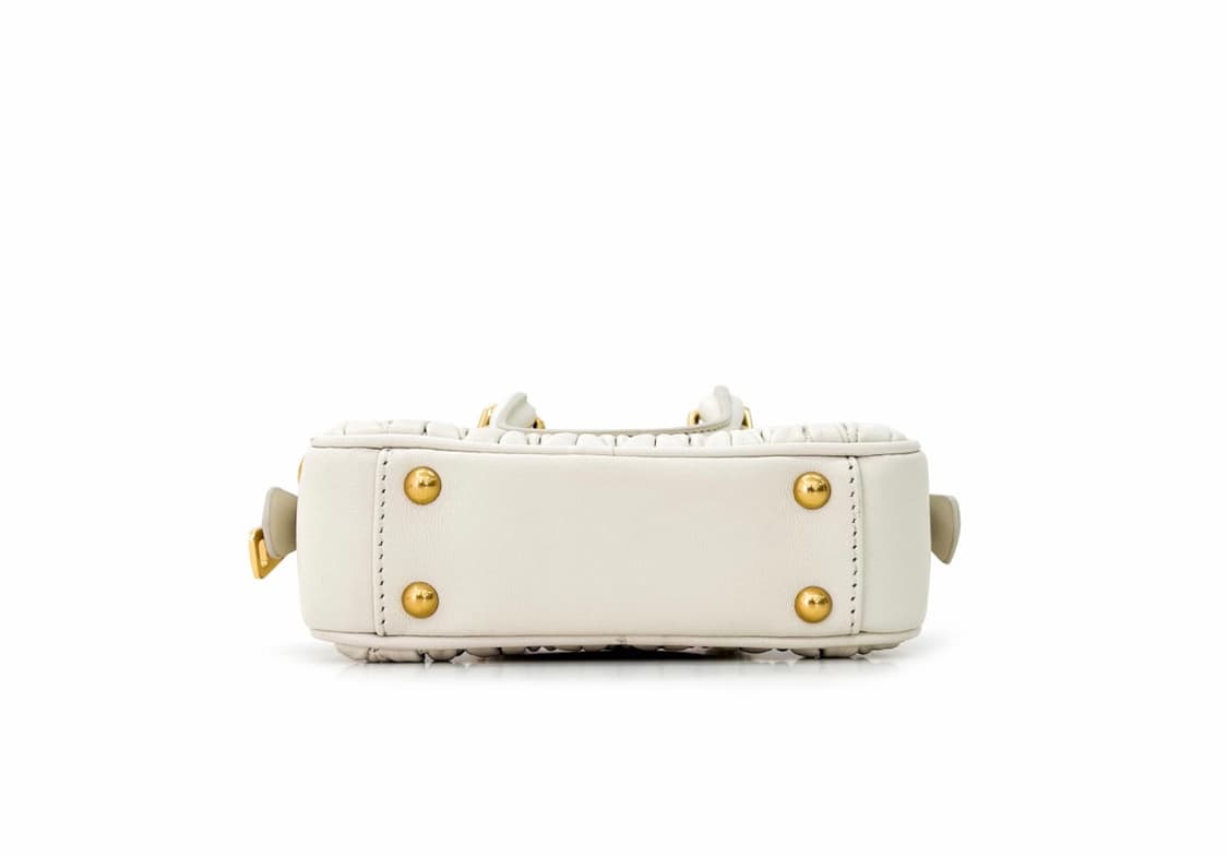 [MINI] 미우미우 여성 나파 마테라쎄 레더 탑핸들 미니 토트백 화이트 상품이미지5