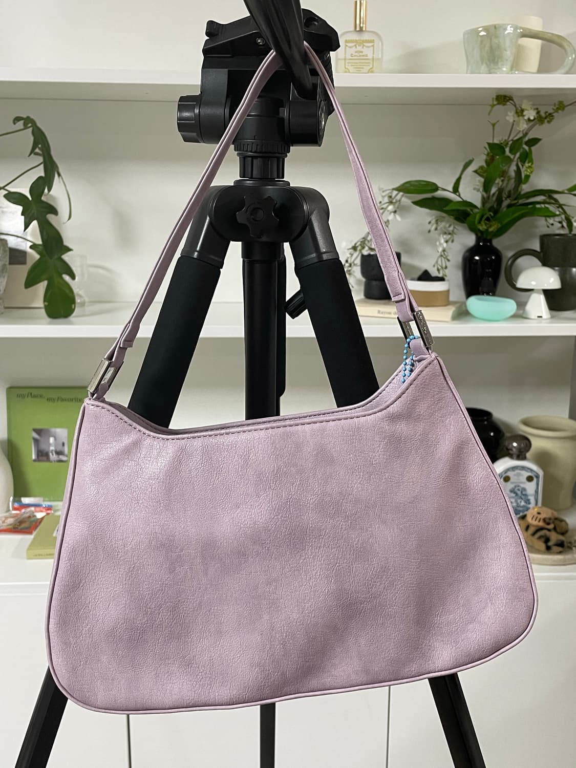 히어리 숄더백 라일락 상품이미지2