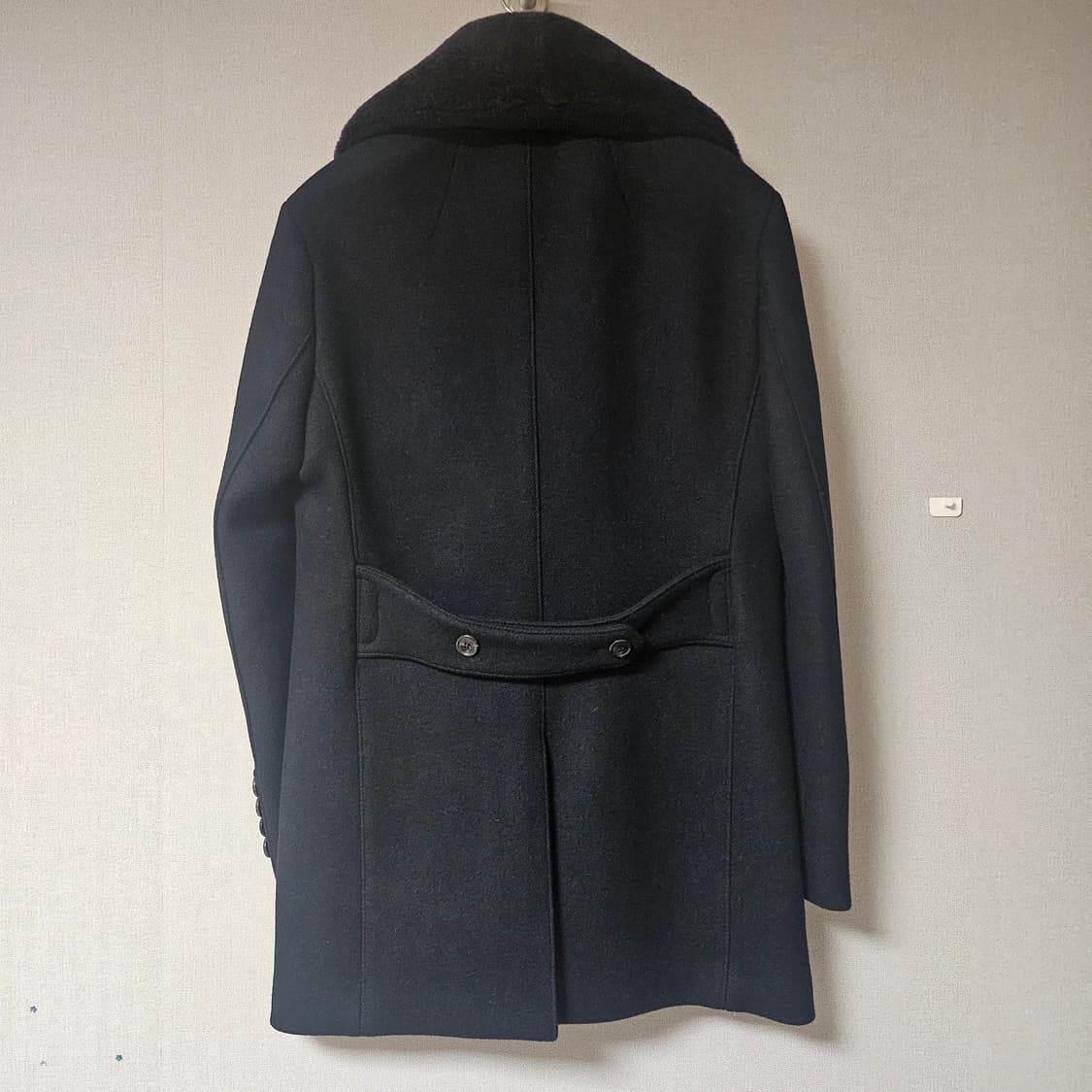 커스텀멜로우(customellow) 퍼카라 더블 코트 블랙 상품이미지4