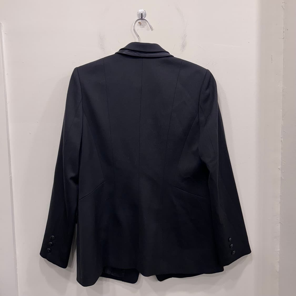 쏠레지아 스페셜컬랙션 배색 견 원버튼 블레이져 상품이미지5