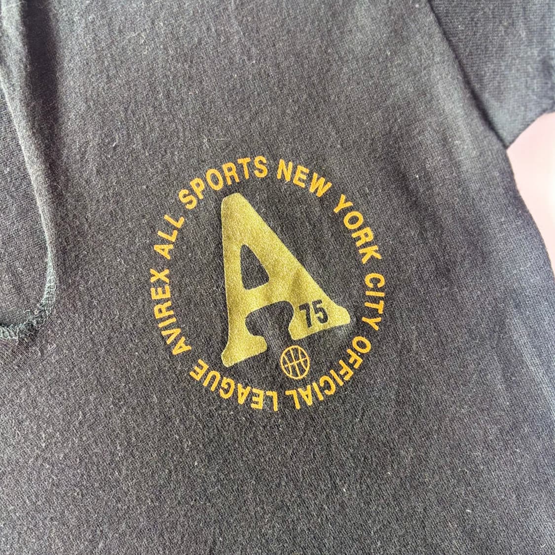 아비렉스(AVIREX) 딥 키홀 넥 스포츠 로고 티셔츠 상품이미지3