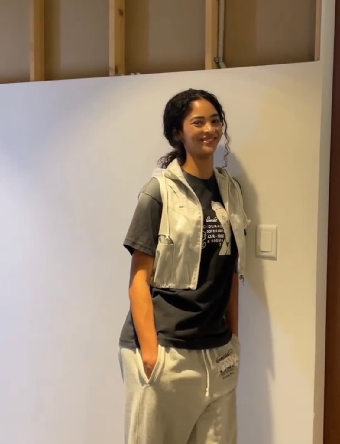 로레일즈 실버 크롭 베스트 상품이미지4