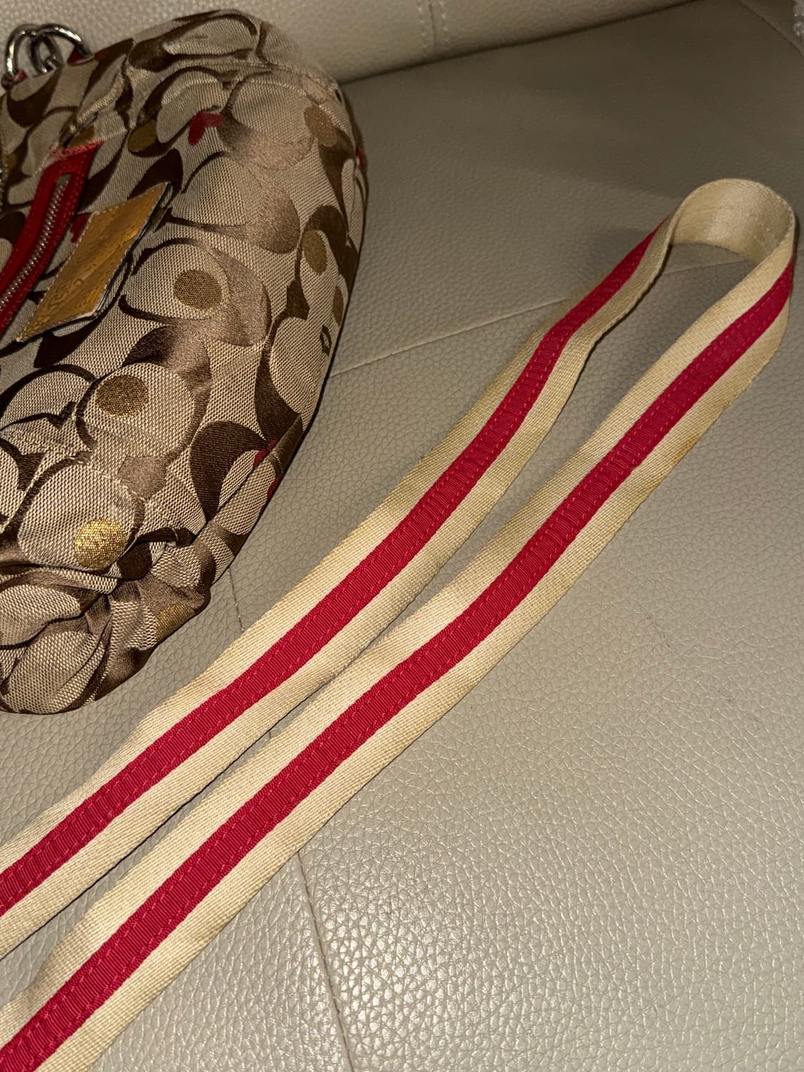 Coach heart pattern 2-way shoulder bag 상품이미지10