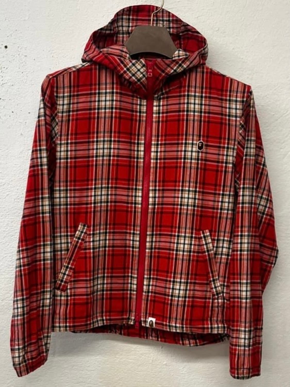 베이프 레드 플래드 자켓 상품이미지1