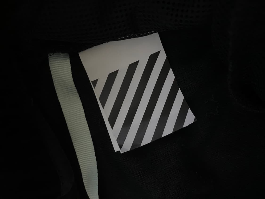 정품 오프화이트 벨벳 트랙 팬츠 바지 상품이미지4