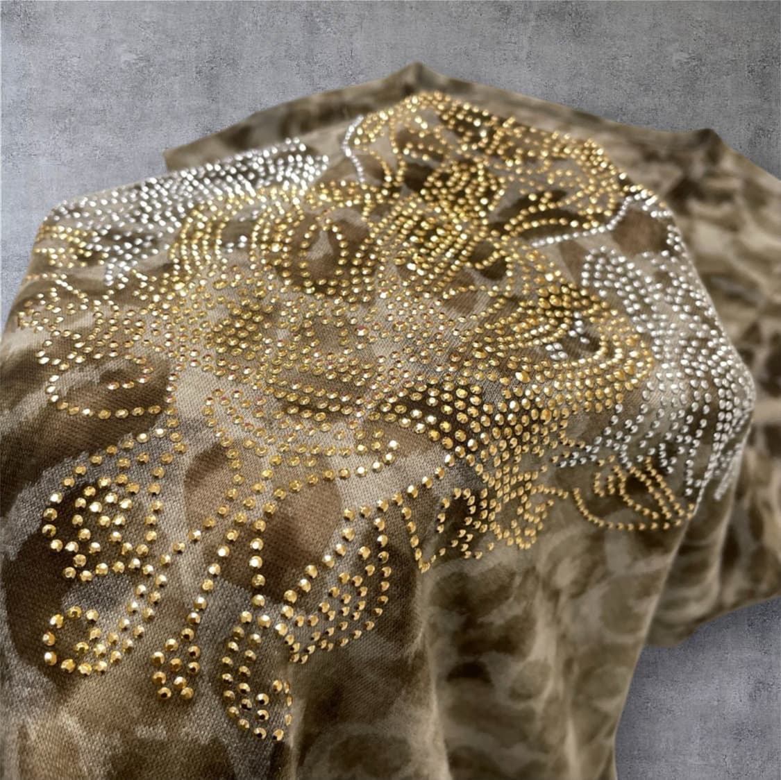 안지크 Anzich 브라운 레오파드 크라운 윙 스터드 반팔 티셔츠 85 상품이미지4