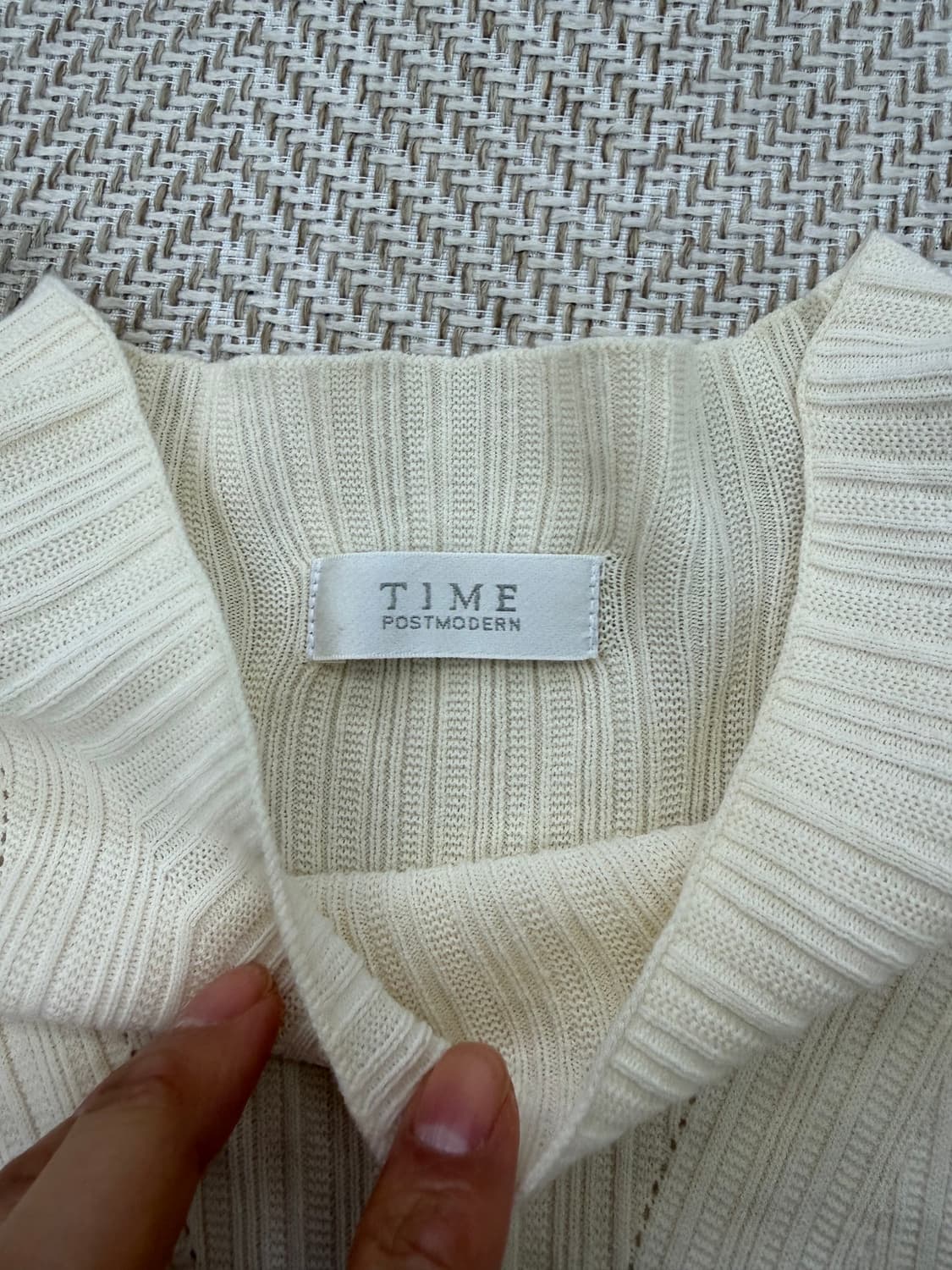 정품) 타임 한섬 20ss 아이보리 골지 니트 롱 원피스 90F 상품이미지6