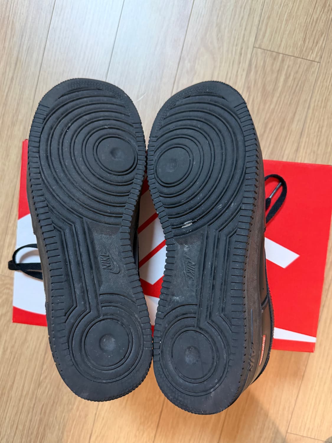 나이키 슈프림 에어포스 블랙 280 상품이미지4