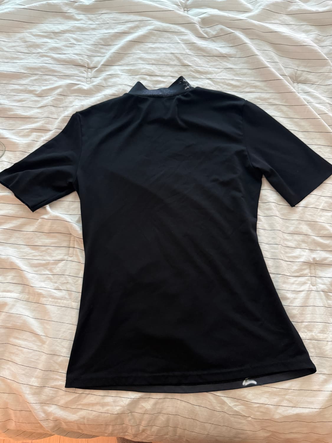 Yunse jewel top with short sleeve 상품이미지2