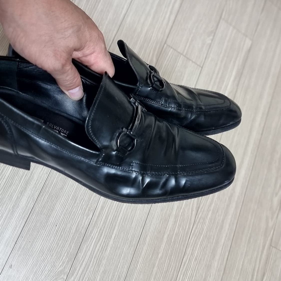 페라가모 로퍼 블랙(7EEE) 상품이미지9