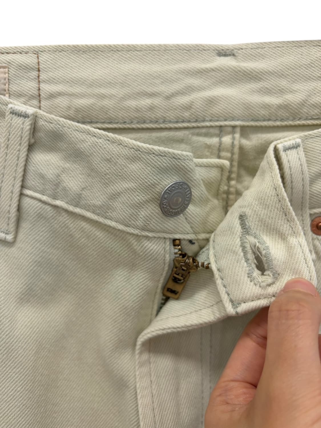 리바이스 551Z 프리미엄 코튼팬츠 아이보리 (32) 상품이미지3