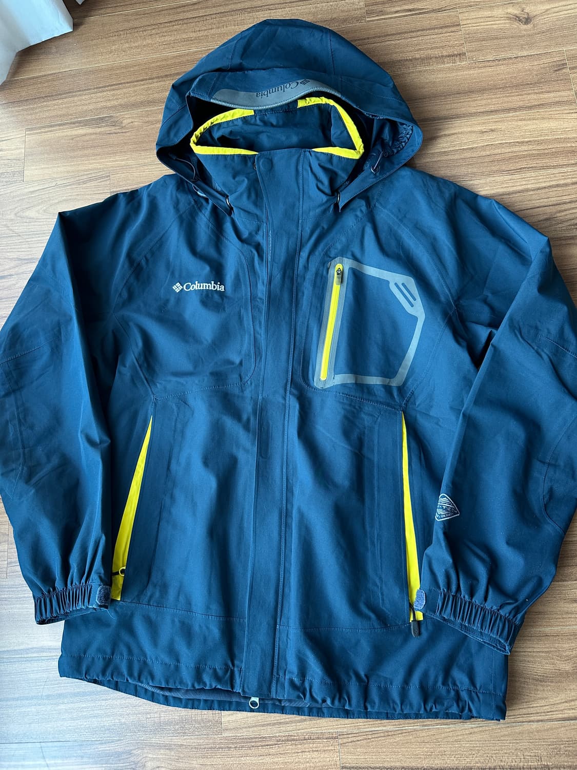 컬럼비아 옴니테크 방수 바람막이 M 상품이미지4