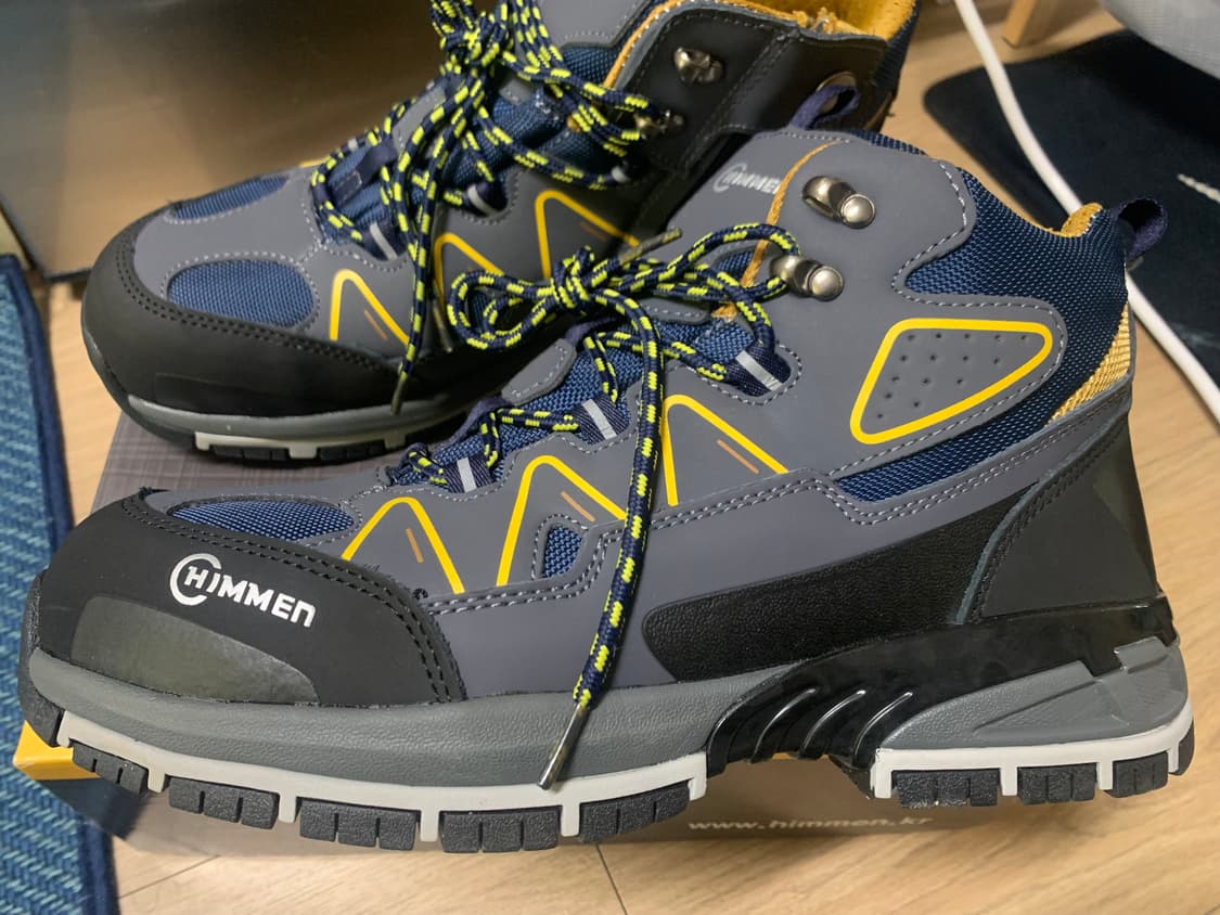 힘맨안전화 새상품 지퍼경량 275 판매 합니다 상품이미지2