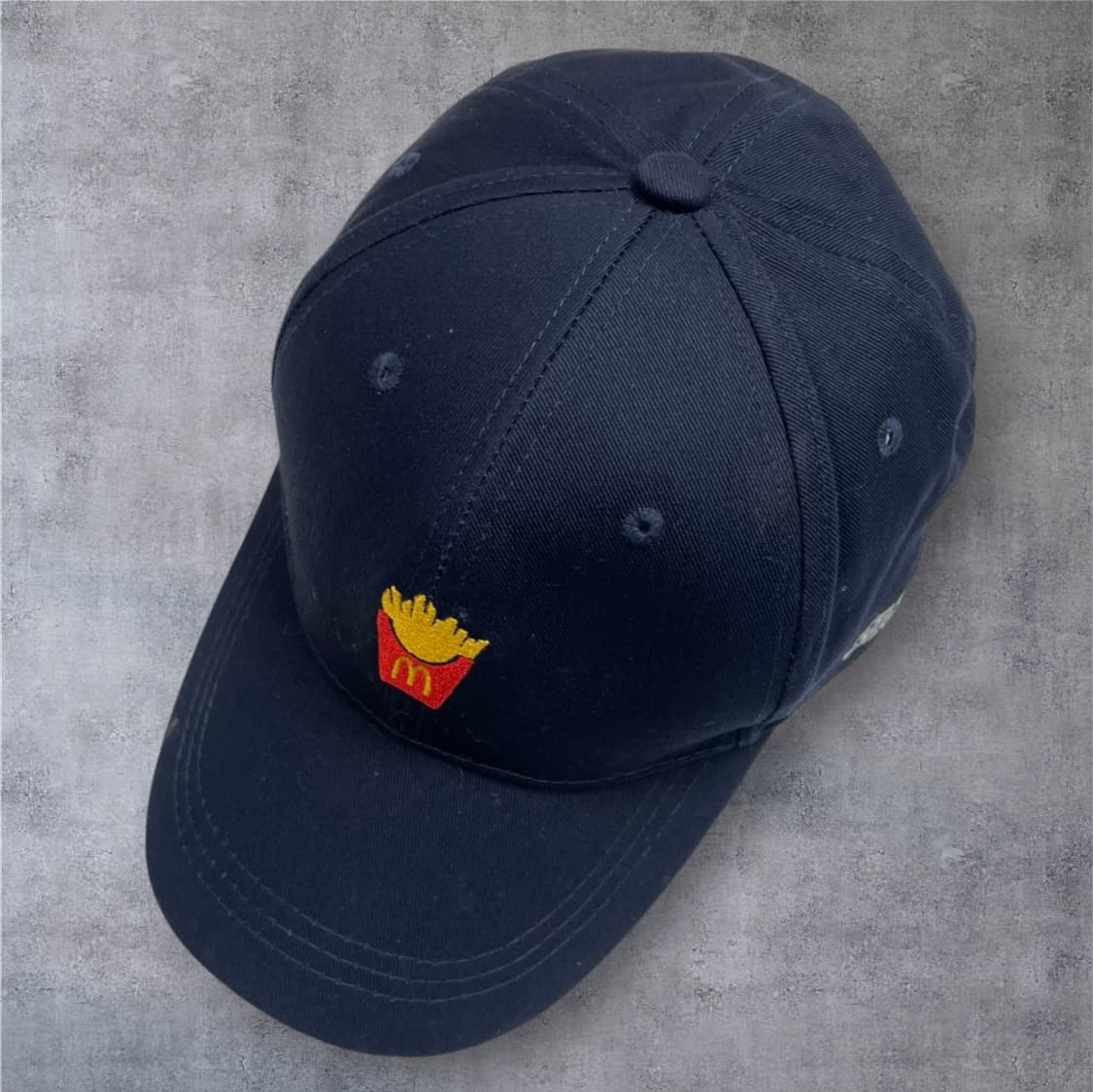 맥도날드 x LCK 콜라보 한정판 네이비 볼캡 모자 상품이미지5