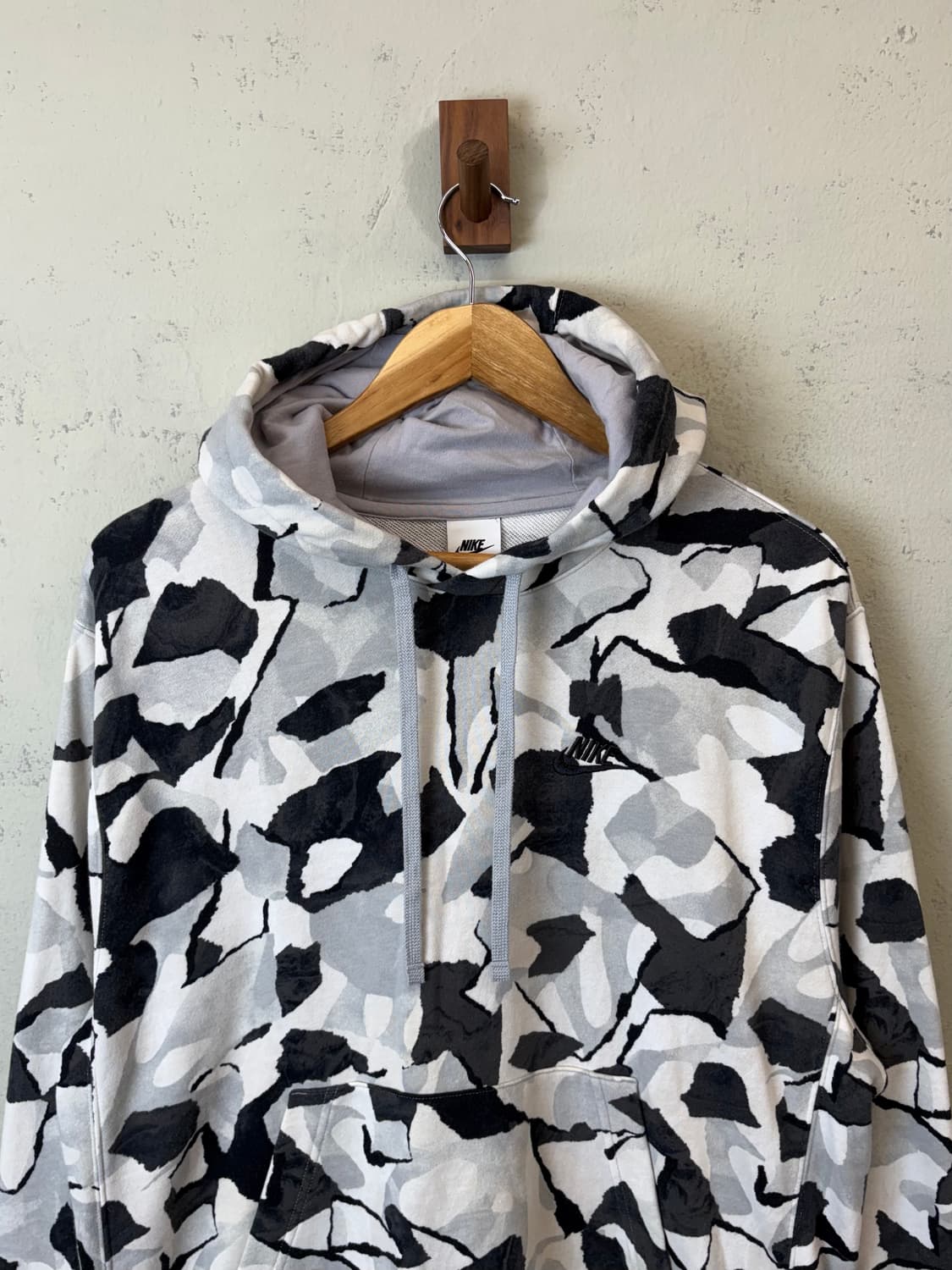나이키 화이트 카모 패턴 후드티 상품이미지4