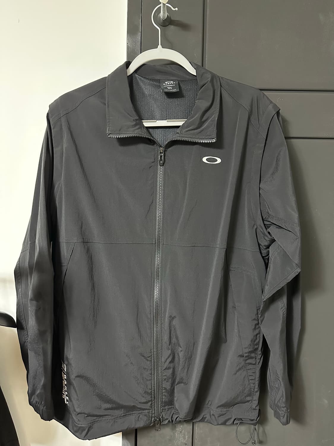 오클리 바람막이 L 사이즈 상품이미지1