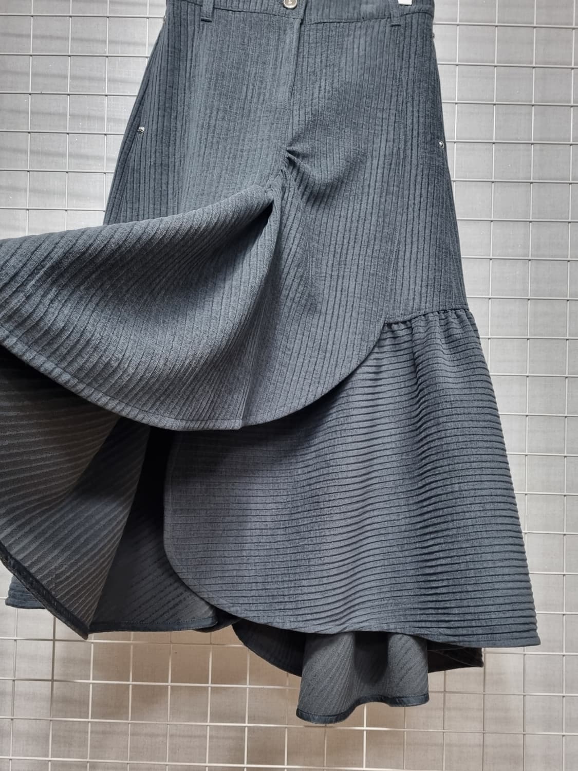 (새상품) 한섬 오즈세컨 코듀로이 스커트 55 상품이미지7