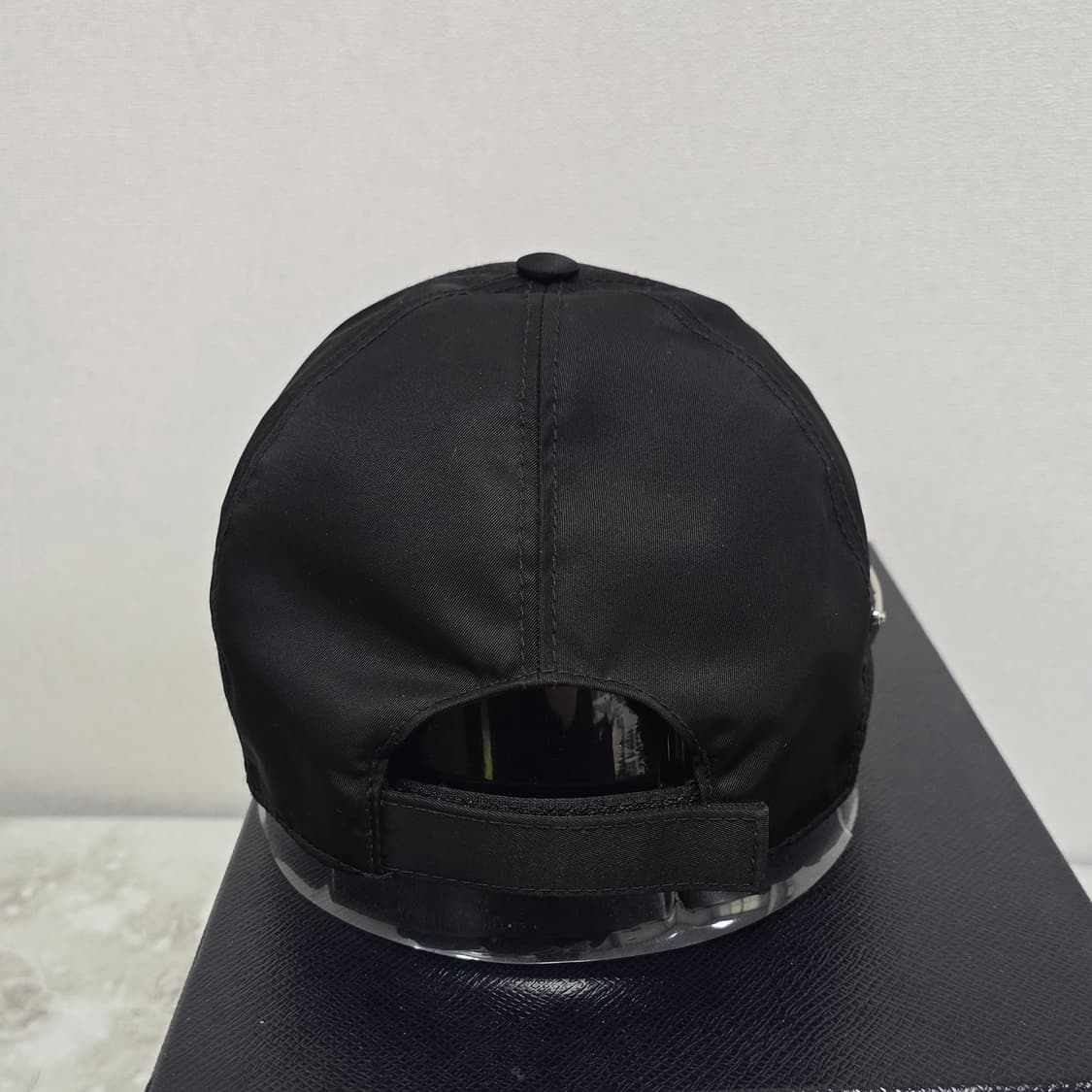 프라다 리나일론 볼캡 모자 m사이즈 판매 상품이미지4