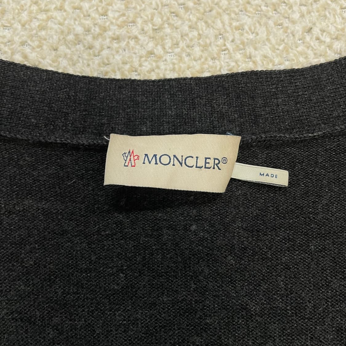 몽클레어 베이직 트리콧 가디건 니트 상품이미지5