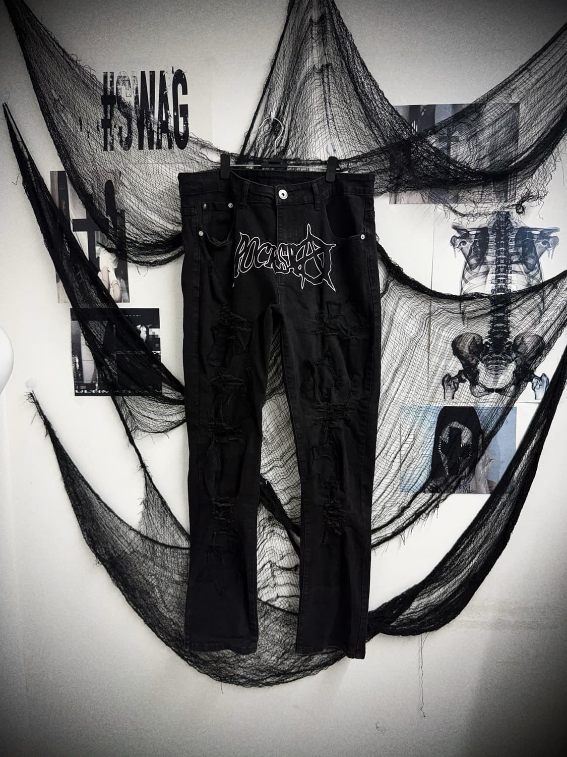Punk embriodery damaged pants 상품이미지1