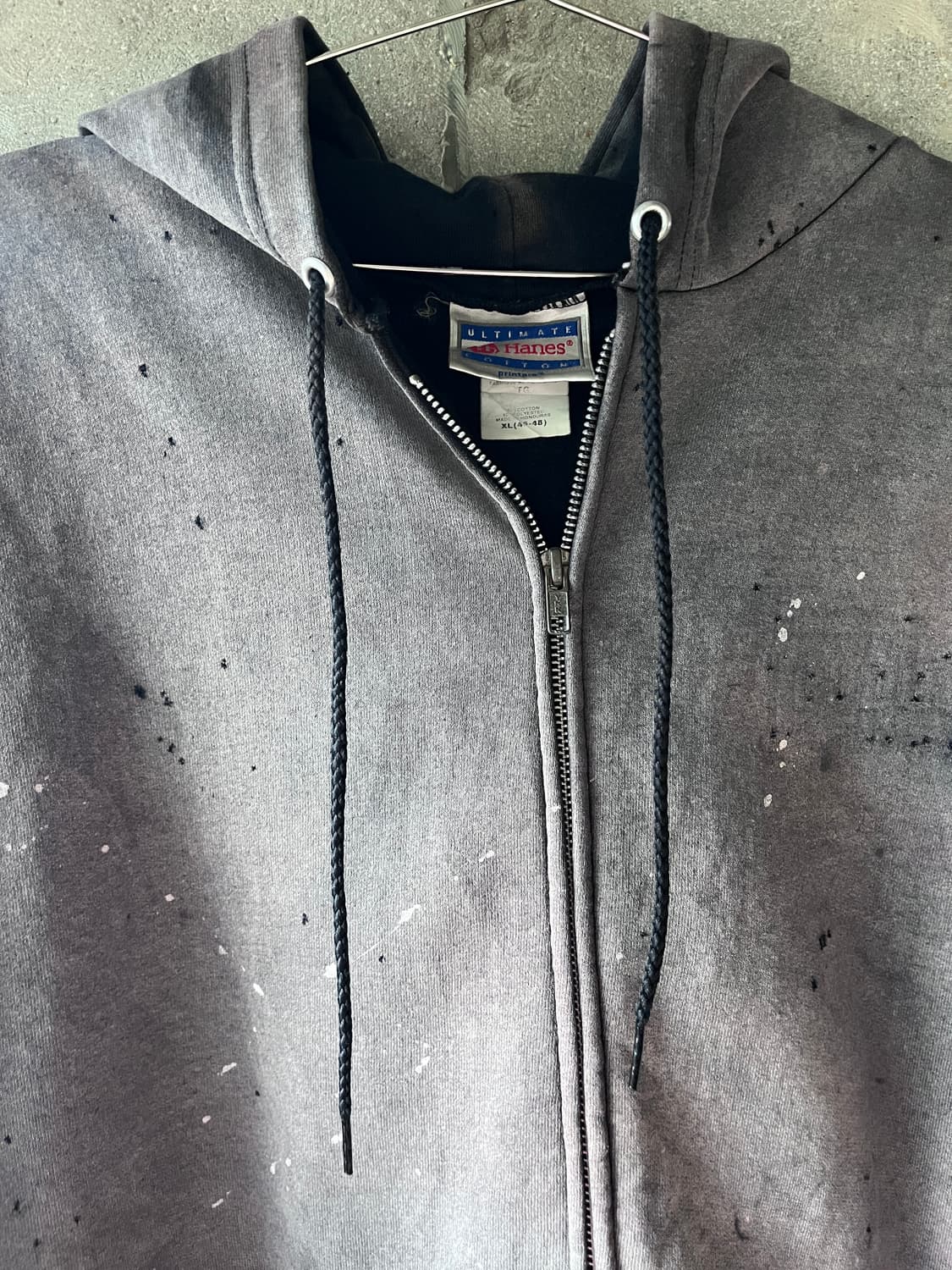 Hanes Zip-Up Hoodie (Custom Distressed) 상품이미지2