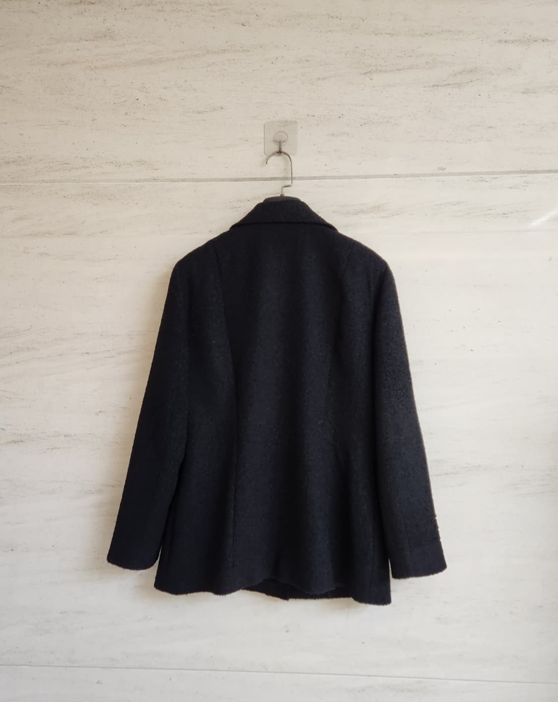 듀엘 트위드소재 골드버튼 포인드 슬림자켓 55사이즈 상품이미지3