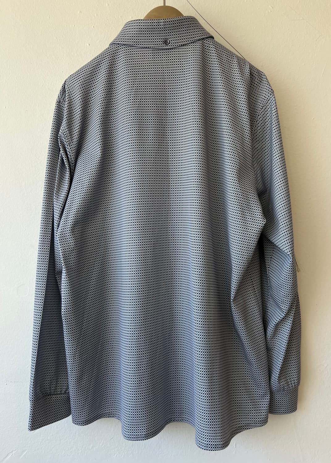 보그너 남성 그레이체크 기능성 긴팔 골프셔츠
 상품이미지8